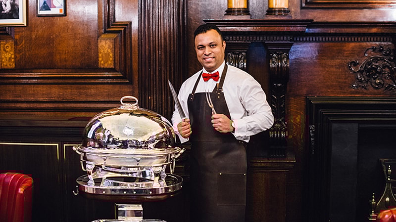 Simpson's Meat Carving Masterclass with Lunch and Gift